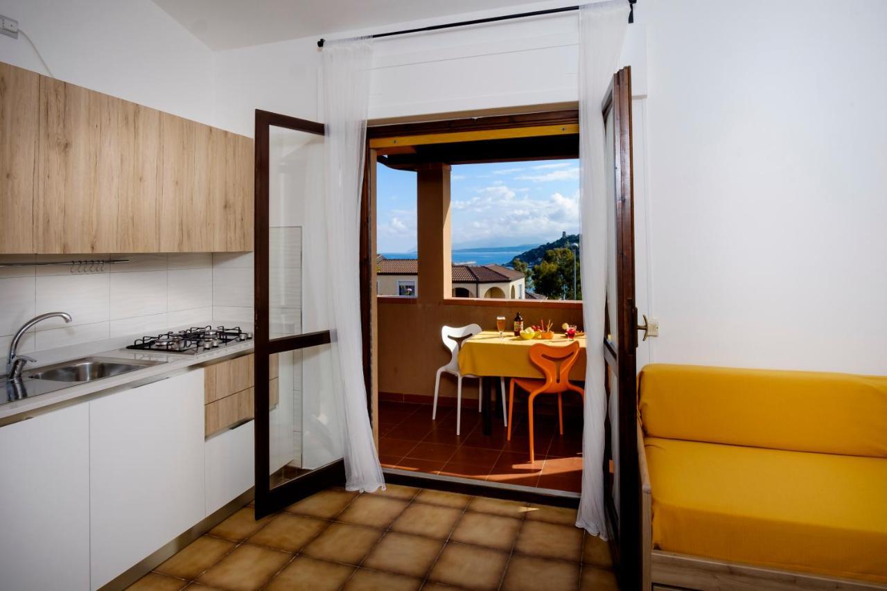 Residence Appartamenti Caffarena Àrbatax Exterior foto